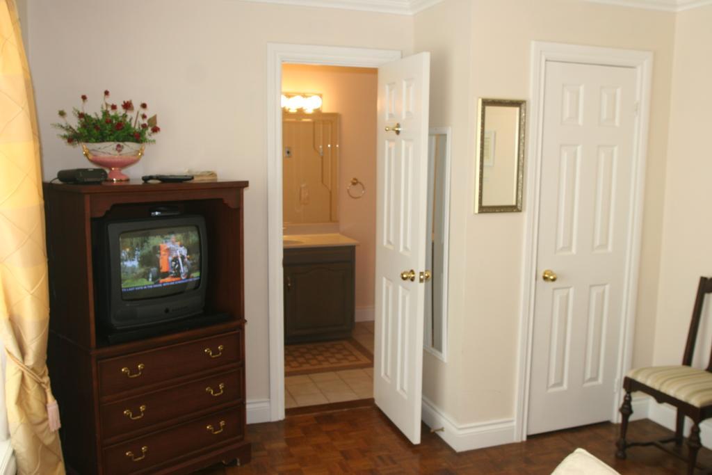 Niagara Classic Inn Экстерьер фото