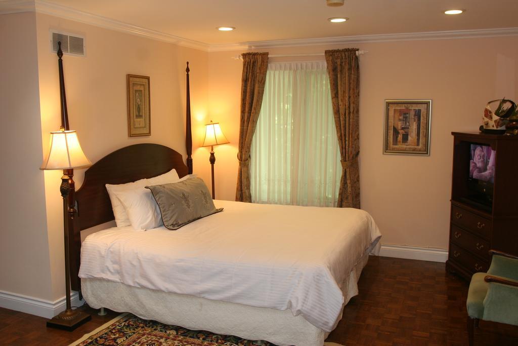 Niagara Classic Inn Экстерьер фото